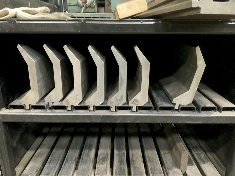 WILA PRECISION GROUND HARDENED BRAKE DIES WITH CABINET: STOCK #80762