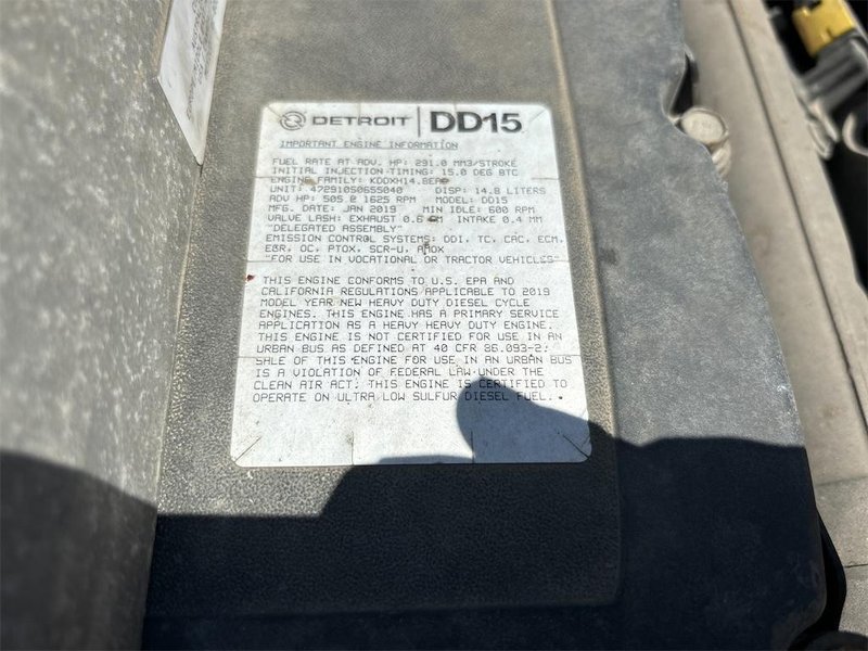 2020 Freightliner Cascadia 126 3AKJHHDR2LSKC0465