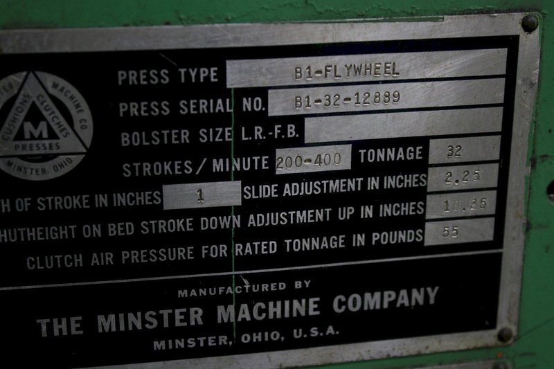 32 TON MINSTER GAP PRESS MODEL #B-32 STOCK #74064