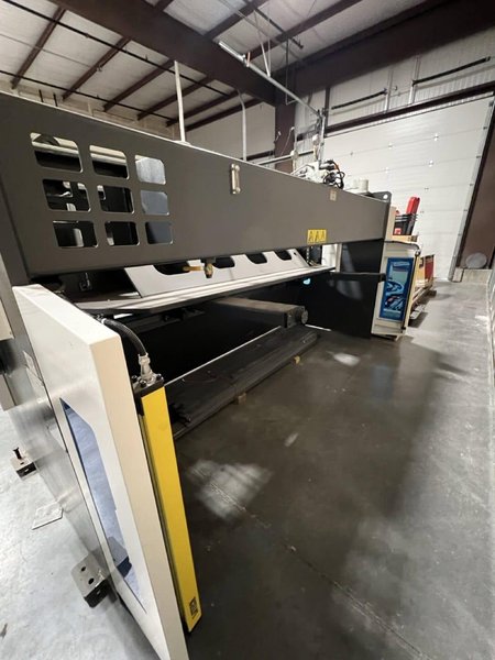 1/4″ x 10′ Accurl MasterCut Guillotine Shear, 2022 – Light Curtain, Backgauge