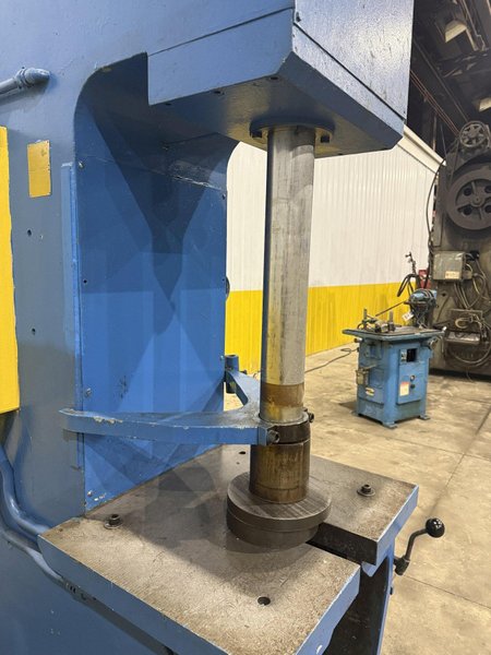 HANNIFIN F-250-22-PB-3+4 C-FRAME HYDRAULIC PRESS: YOBRO #24741