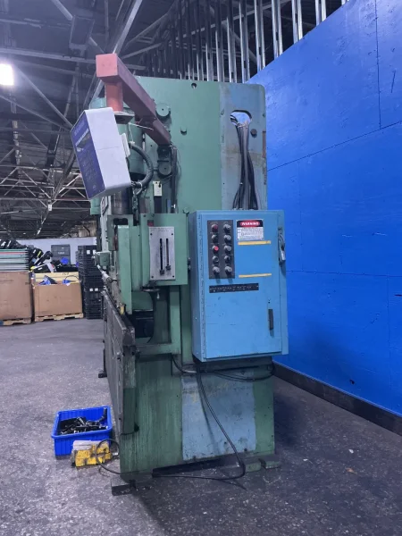NIAGARA 100 TONS PRESS BRAKE  -  HBM-100-8-10