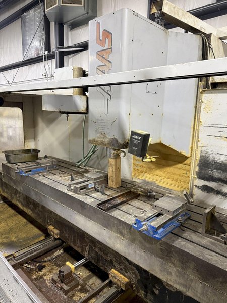 HAAS VF-10 VERTICAL MACHINING CENTER. STOCK # 0325526