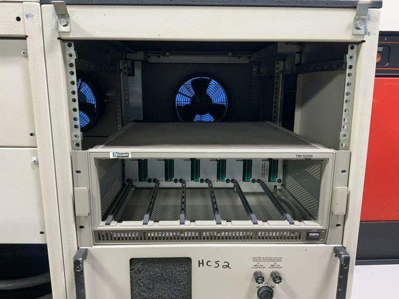 GENRAD CIRCUIT BOARD TEST SYSTEM  -  2272