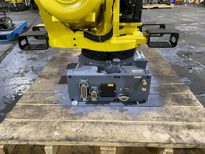 FANUC R-2000iC/210F w/ R-30iB Controls PARTS ONLY – REFURBISHED See Description