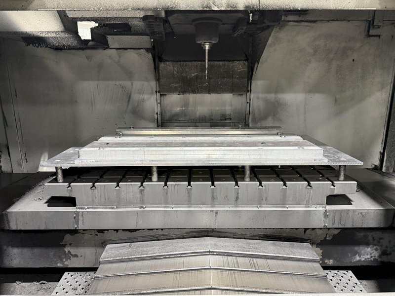 2013 Haas VM-6 Used CNC Vertical Machining Center For Sale