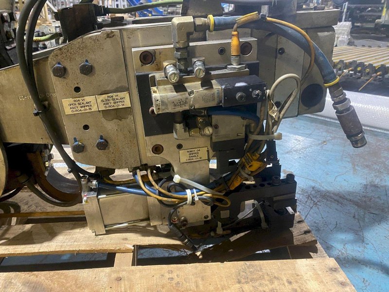 CENTERLINE CFSPIN-040-040-097 Pinch Type Weld Gun USED