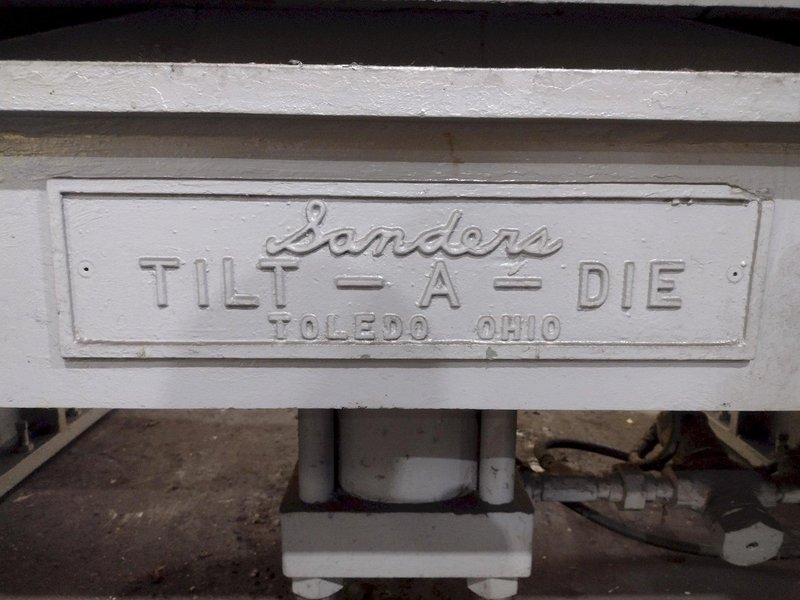 30" x 50" x 32" SANDERS TILT-A-DIE DIE HANDLER FLIPPER SPOTTING PRESS: STOCK 19531