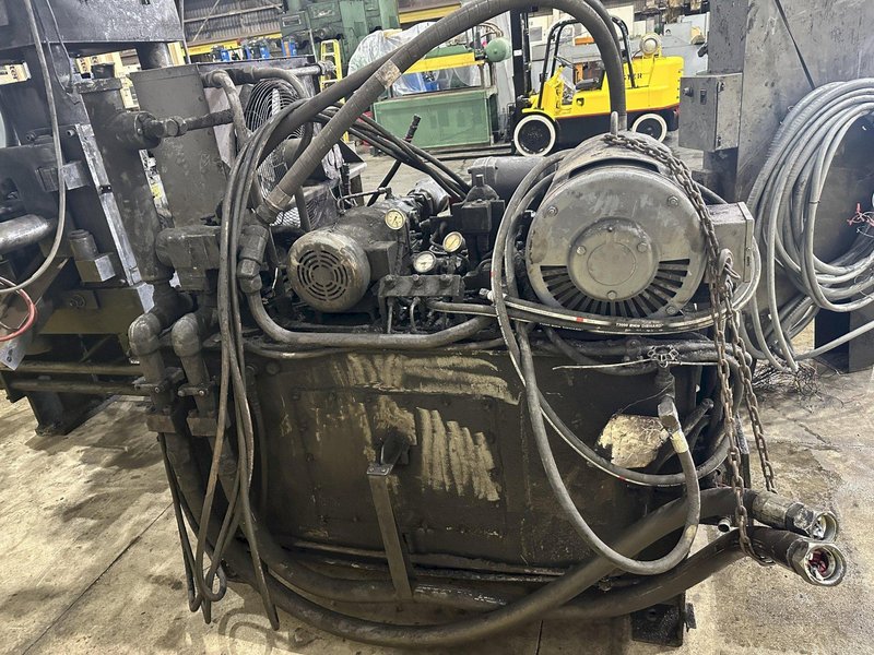 5" (530 TON) AMD MODEL #530-2230 AUTOMATIC HYDRAULIC BAR &amp; BILLET SHEAR OR HYRDRAULIC PRESS: STOCK #22660