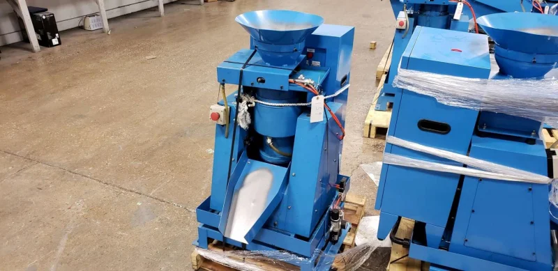 Parts Centrifuge UT-S07 (tipper-type) (1 of 2)                                                            SOLD