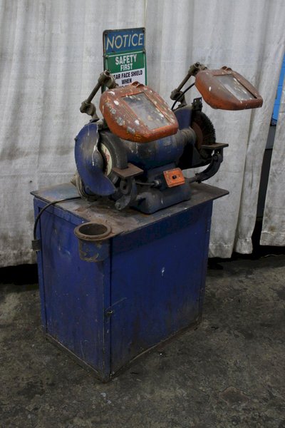 8" BENCH GRINDER: STOCK #76231