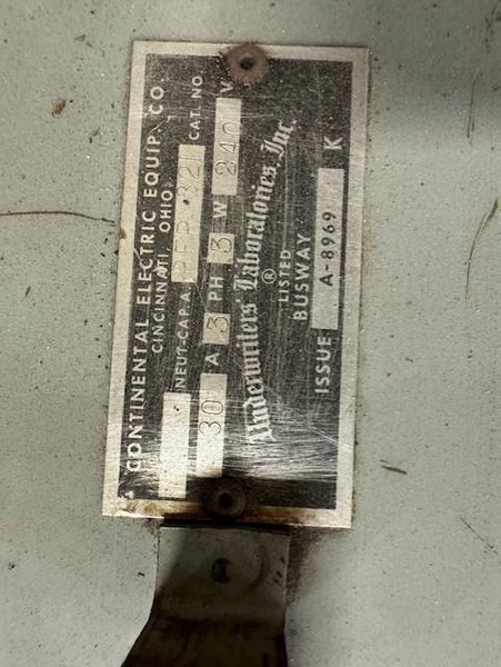BULLDOG AND CONTINENTAL BUS PLUG BOXES  30 AND 60 AMP