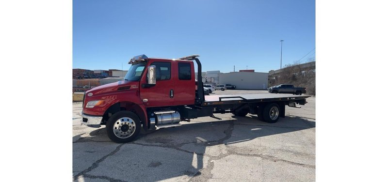 International M607 Rollback Tow Truck, 2025 – Jerr-Dan Style Carrier