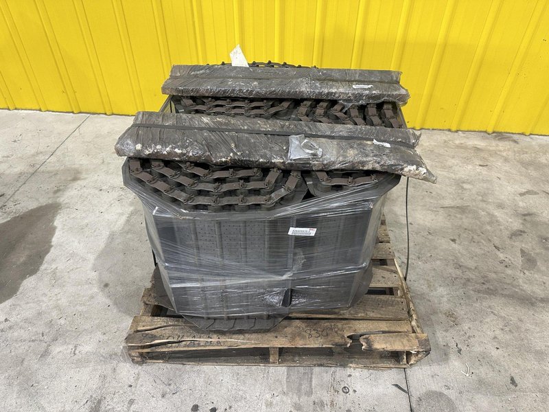 24" WIDE TITAN INDUSTRIES STEEL CONVEYOR BELT, NEW ON SKID: STOCK #21085