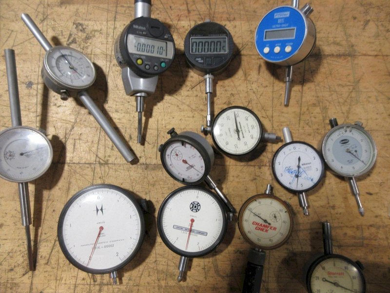 Digital and Dial Travel Indicators, Various Brands, Resolutions, and Lengths- Auction Item