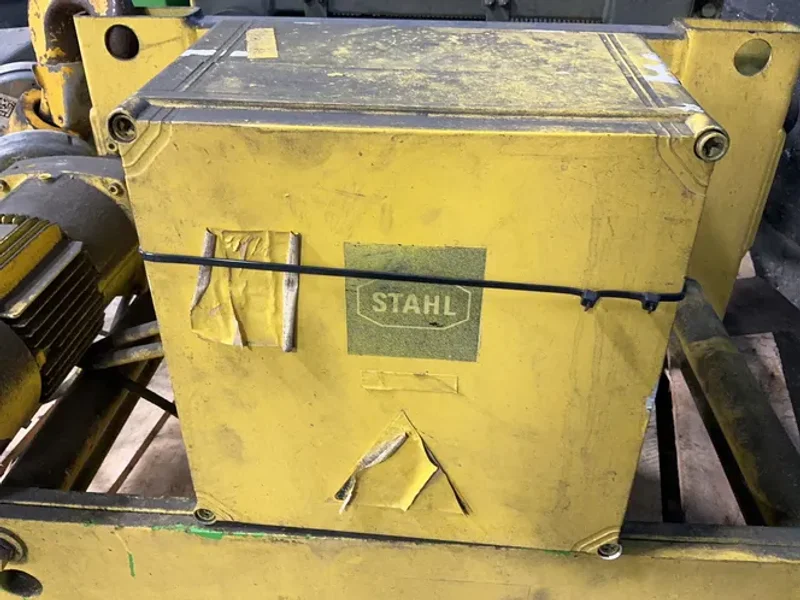 STAHL 4000 LBS CHAIN HOIST  -  SH3005-20 4/1 L2