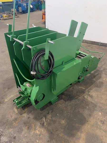 4,000 LB X 16" DURANT 4816CO MOTORIZED COIL CRADLE. STOCK # 0957523