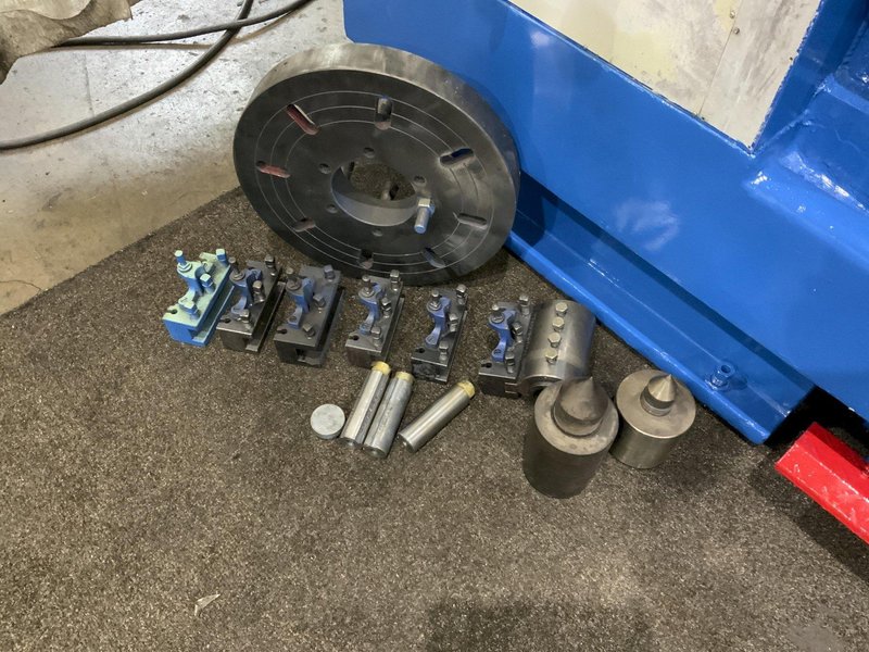 26" X 118" KNUTH MODEL SINUS 330/3000D GAP BED ENGINE LATHE: STOCK #80573