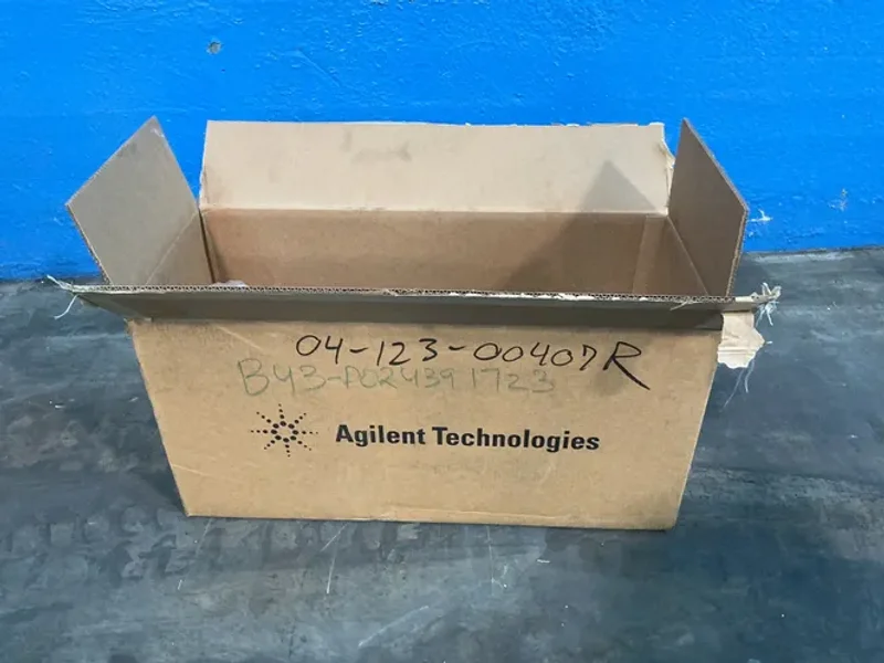 AGILENT TECHNOLOGIES 0.7 KW DS 302 DUAL STAGE ROTARY VANE PUMP   -  MY2225RA01