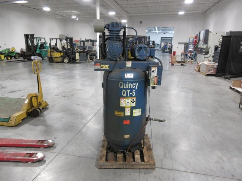 Quincy QT-5 Splash Lubricated Reciprocating Air Compressor , 80-Gallon Vertical - Auction Item