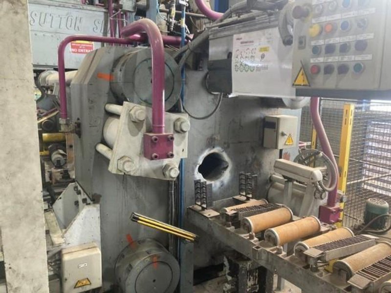 1370 MT SUTTON OIL HYDRAULIC DIRECT EXTRUSION PRESS (14123)