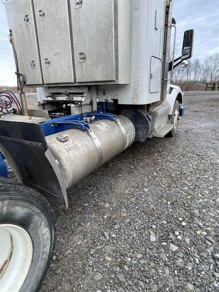 Peterbilt 567 Sleeper Truck, 2016