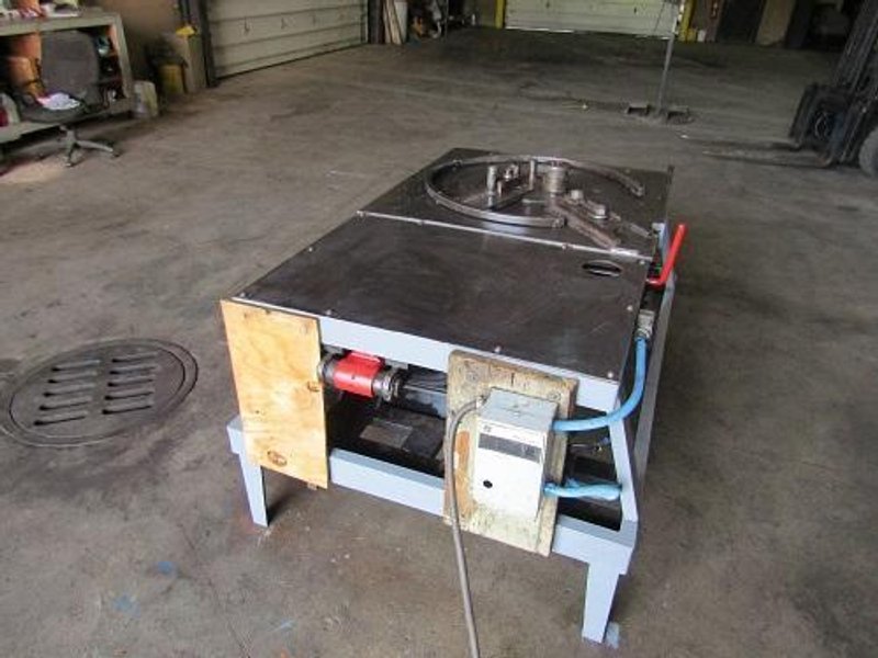 CUSTOM HYDRAULIC TABLE BENDER FOR BAR TUBE &amp; FLAT BAR