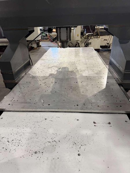 Haas GR-510 CNC Gantry Router – 10,000 RPM, 20 ATC, Extended Z Axis Clearance Mill