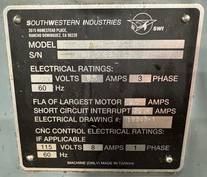 SWI TRAK CNC Vertical Mill DPM, 3-Axis, Bed Type, A.G.E. 3 Control