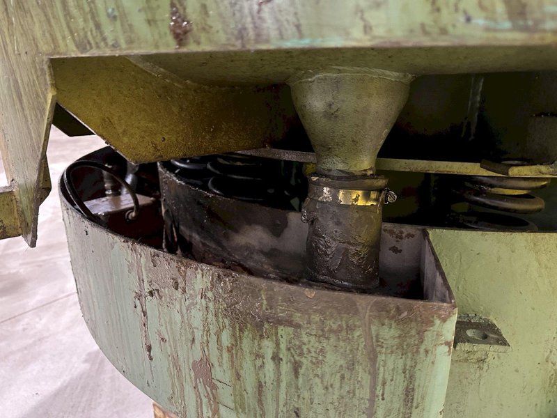 12 FT HAMMOND ROTO-FINISH MODEL #ST-12 ROTARY BOWL VIBRATORY PARTS DEBURRING FINISHER: STOCK #20064