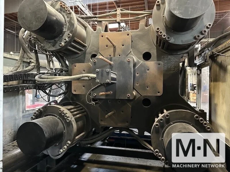 1430 TON 363 OZ VAN DORN MODEL 1430CC17000 INJECTION MOLDING MACHINE MFG 2002