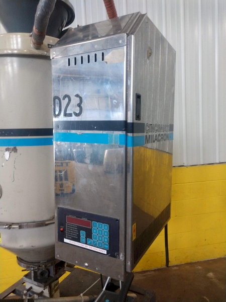 CINCINNATI MILICRON MODEL DD-60 HOPPER DRYER: STOCK #13536