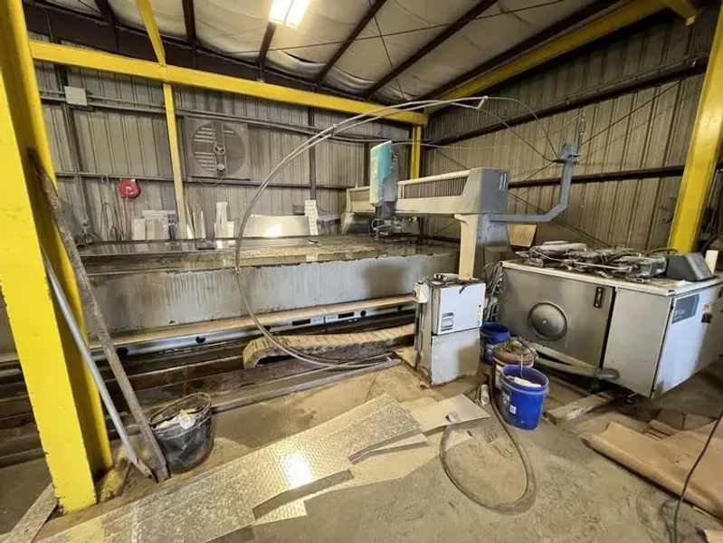 2013 FLOW MACH 4 3070C | Waterjet Cutters