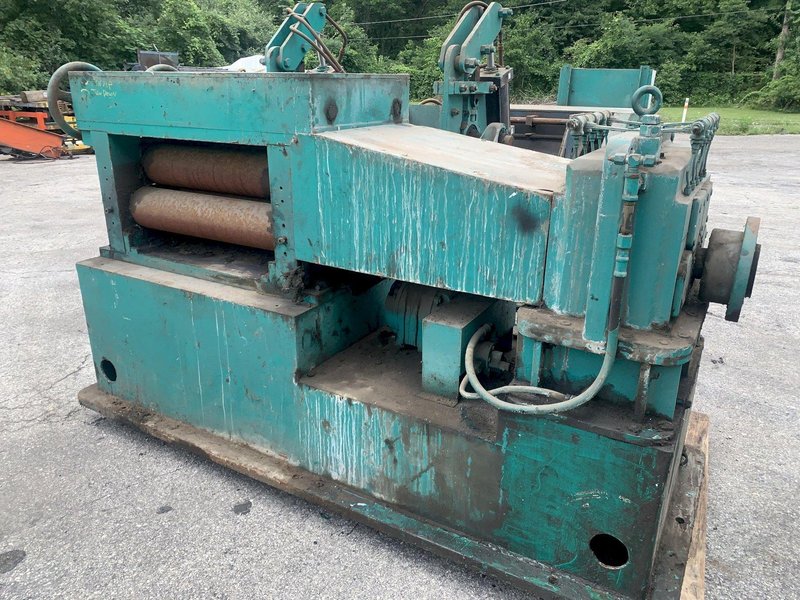 20,000 LB X 30&quot; X .500&quot; YODER COIL CRADLE &amp; STRAIGHTENER FEED LINE: STOCK #13050