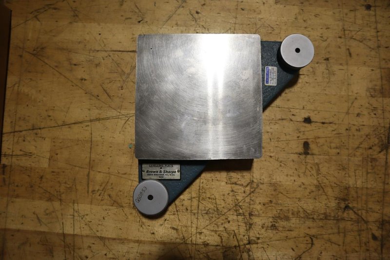 Brown &amp; Sharpe 922 Leveling Plate, 6" x 6" Precision Ground Surface- Auction Item