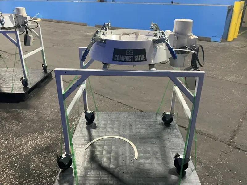 RUSSELL 22” COMPACT SIEVE  -  17240