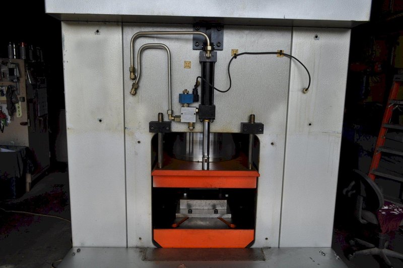 500 TON ORO FRANCO HOBBING PRESS