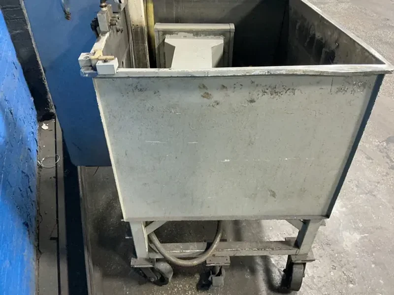 42”x30”x24” Basin Wash Tank