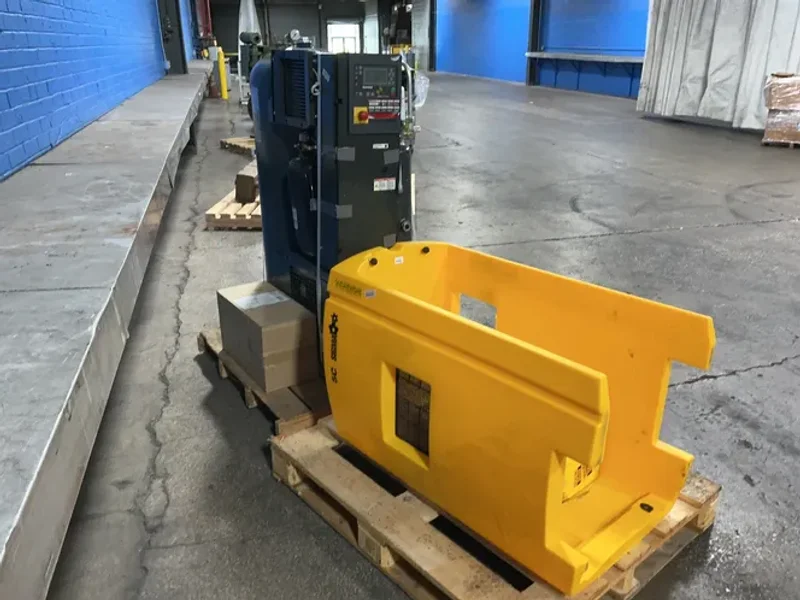 KAESER 5.4 HP ROTARY SCREW COMPRESSOR   -  AIRTOWER 5C