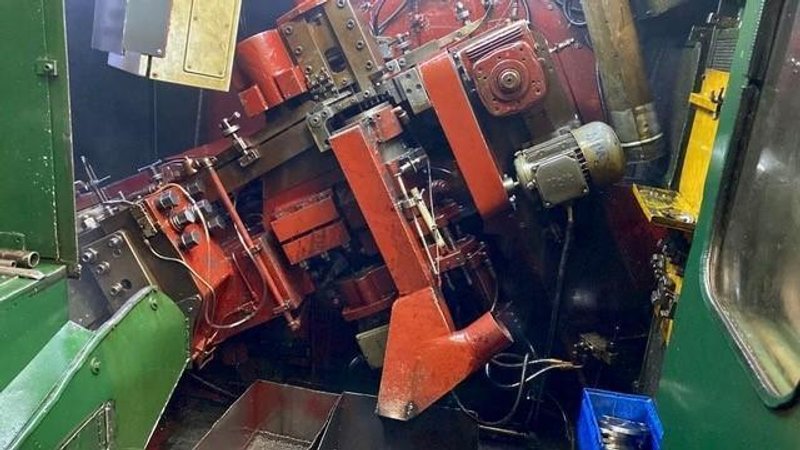 1/2&quot; X 3-1/2&quot; SACMA MODEL SP-37, 4-DIE 5-STATION BOLT MAKER