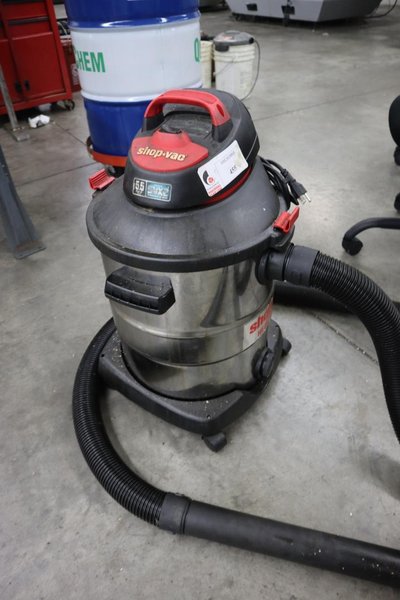 Shop-vac Heavy Duty 5.5 Gallon- Auction Item