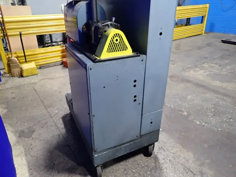 EXTRUDER