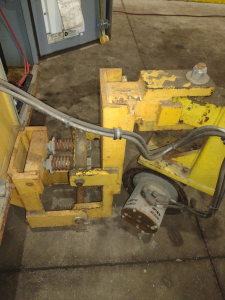 3,000 LBS GREEN VALLEY DOUBLE LEVEL MODEL #2332 DIE CHANGOVER CART: YOBRO #24611