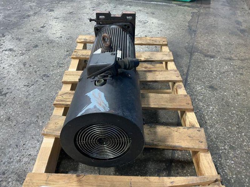 Yaskawa Electric 5 Kw Ac Spindle Motor - Uaase-5k