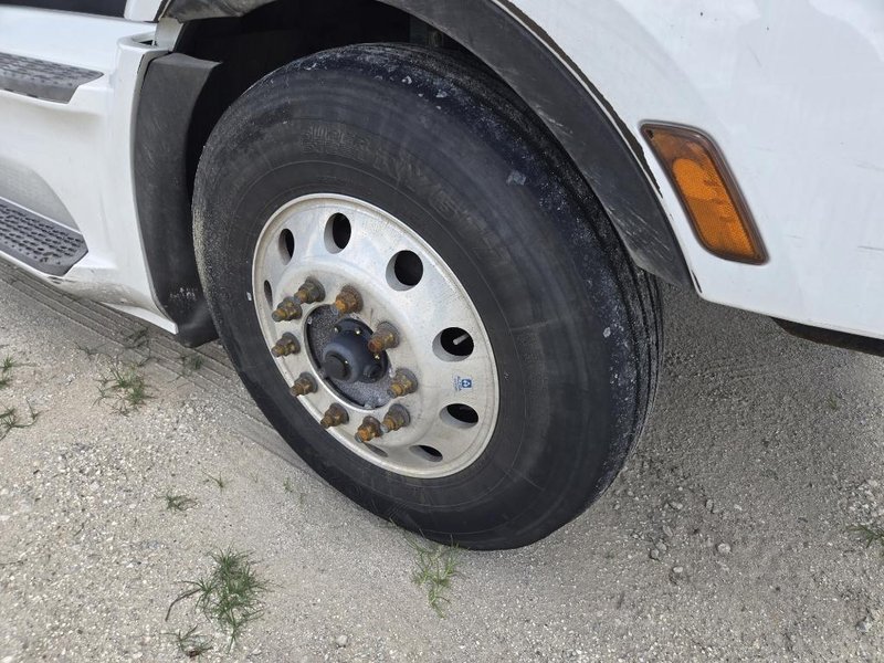 2023 Peterbilt 579 1XPBD49X7PD871368