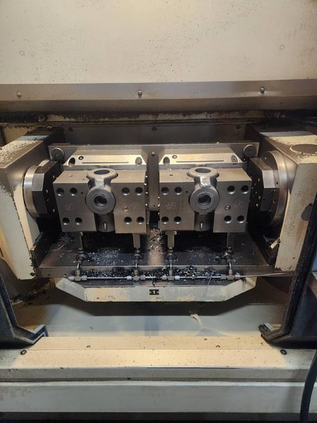 Chiron FZ 15 W High-Speed 5-Axis Vertical Machining Center, 2012 – Rigid Tap, High Pressure Coolant