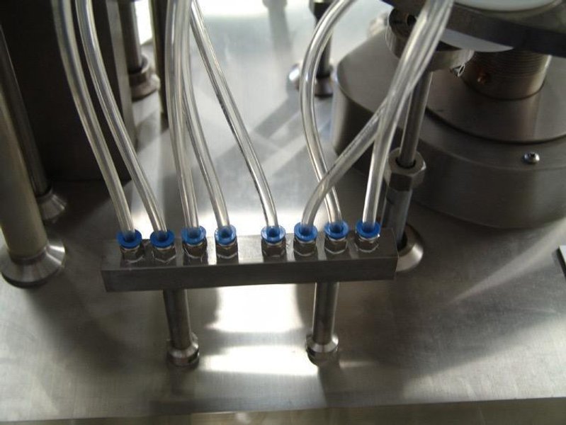 Rigao RGNF-30B Automatic Tube Filler and Sealer, 2008