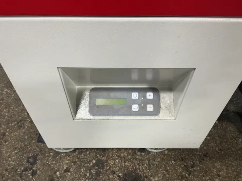 TROTEC 29” X 17” SPEEDY 300 LASER ENGRAVER  -  8011 SPEEDY300 C25