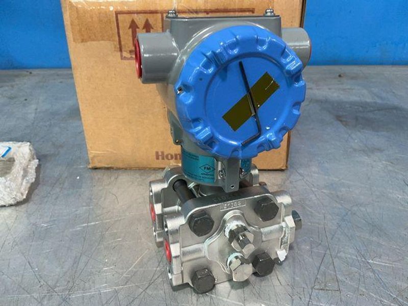Honeywell 50 Psi Smartline Pressure Transmitter  -  Std810-e1hn6as-1-a-chc-11s-a-2a06-00-0000