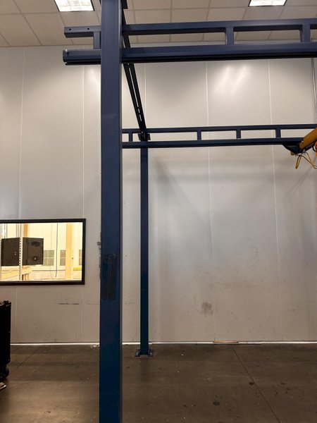 2000LB X 115" GORBEL FREE STAND BRIDGE CRANE: STOCK #81126